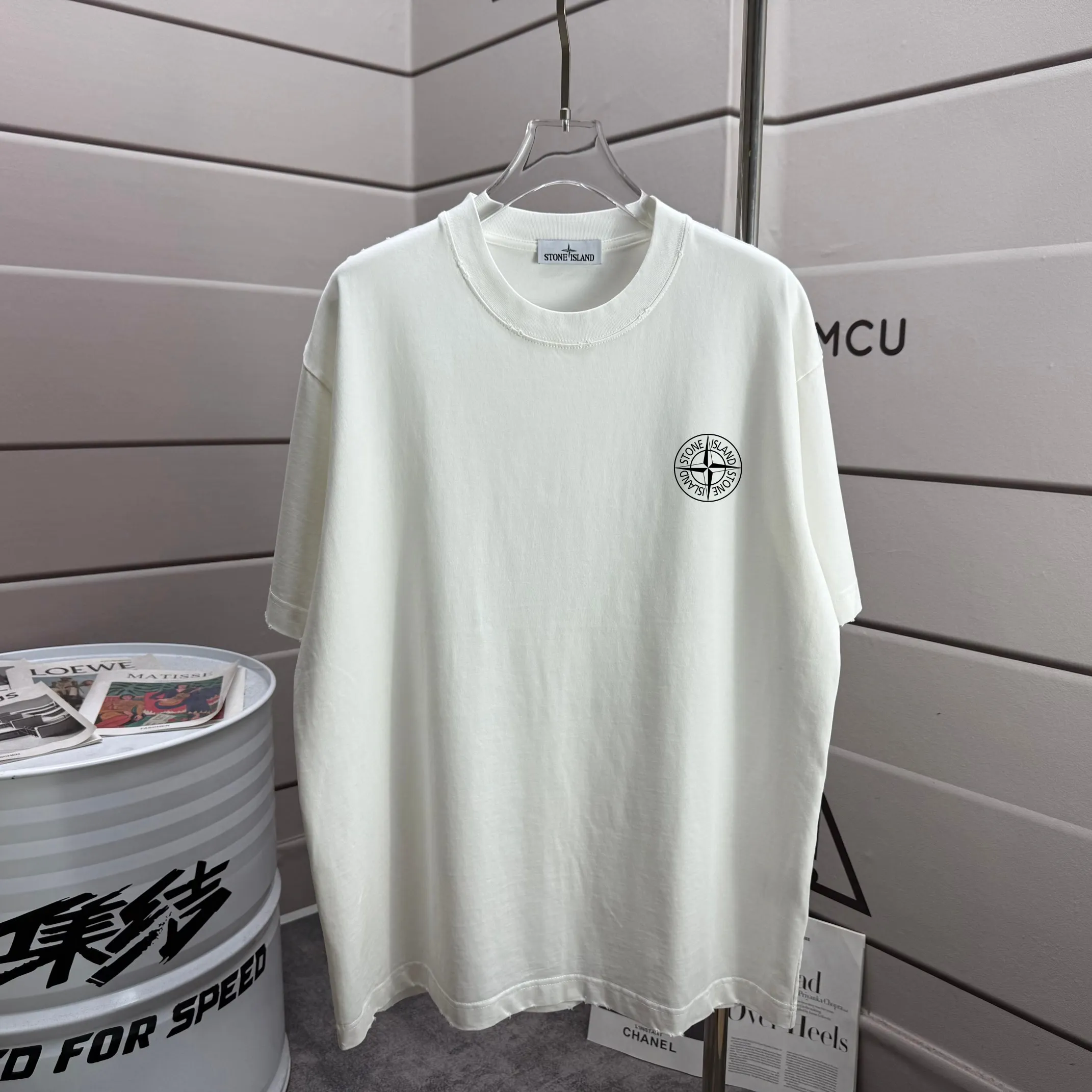 P160 Ston* islan* 石*岛 2025 autumn and winter new style Washed and worn 320g round neck short-sleeved tee Unisex loose version Color: Washed black Washed white Washed gray Brown Size: S M L XL XXL Size: S (90-130 pounds) M (120-150 pounds) L (140-165 pounds) (160-180 catties) XXL (180-210 catties)
